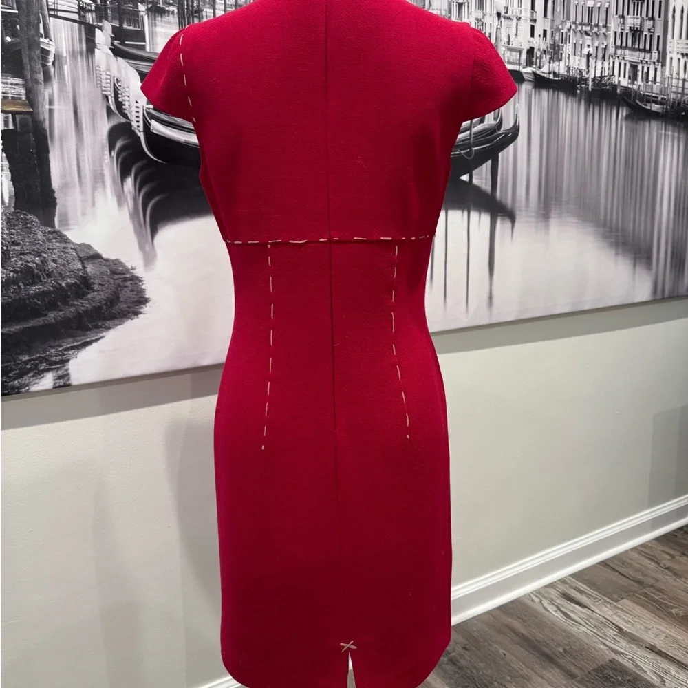 Red cocktail dress - Picture 4 of 4